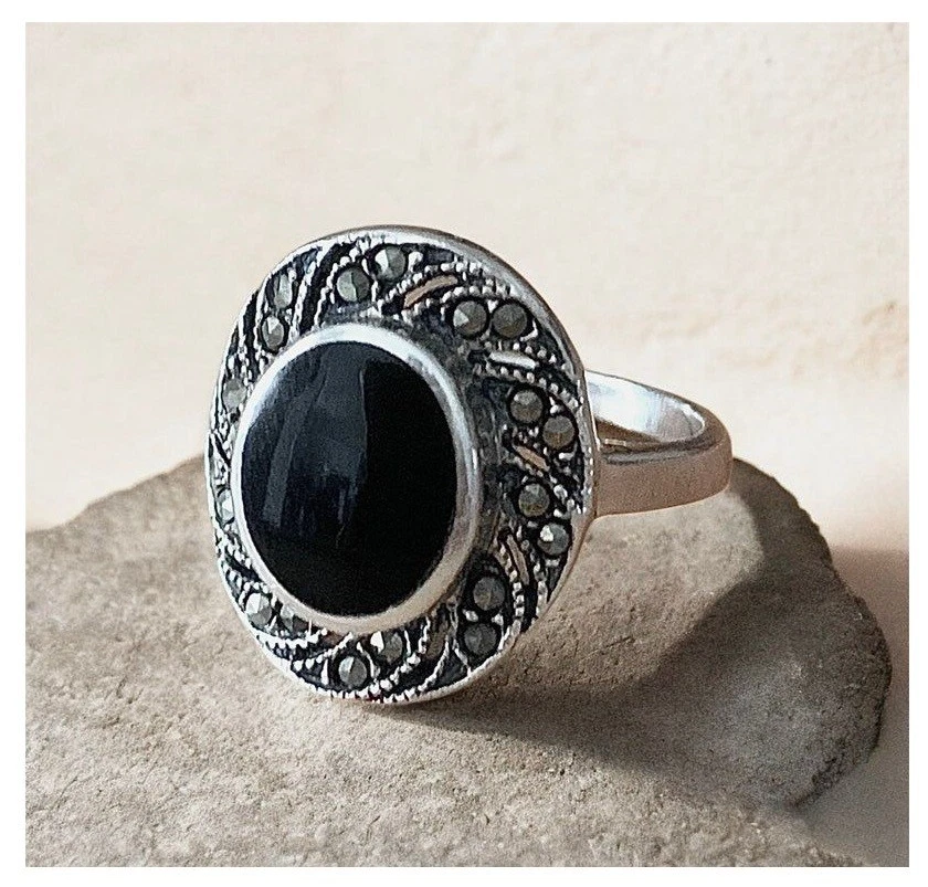 Bague Ancienne Argent - Pierre Onyx Et Zircon - Taille 58 - Bon état