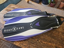 Aqua Lung Shot FX  Women  s Size R  Open Heel Scuba Diving Fins  Spring Straps