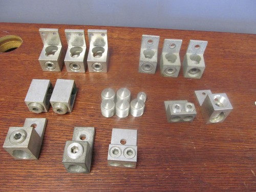 **LOT AS PICTURED** VIEW & ZOOM PHOTOS - Mechanical Lugs CMC LA-750 + others -