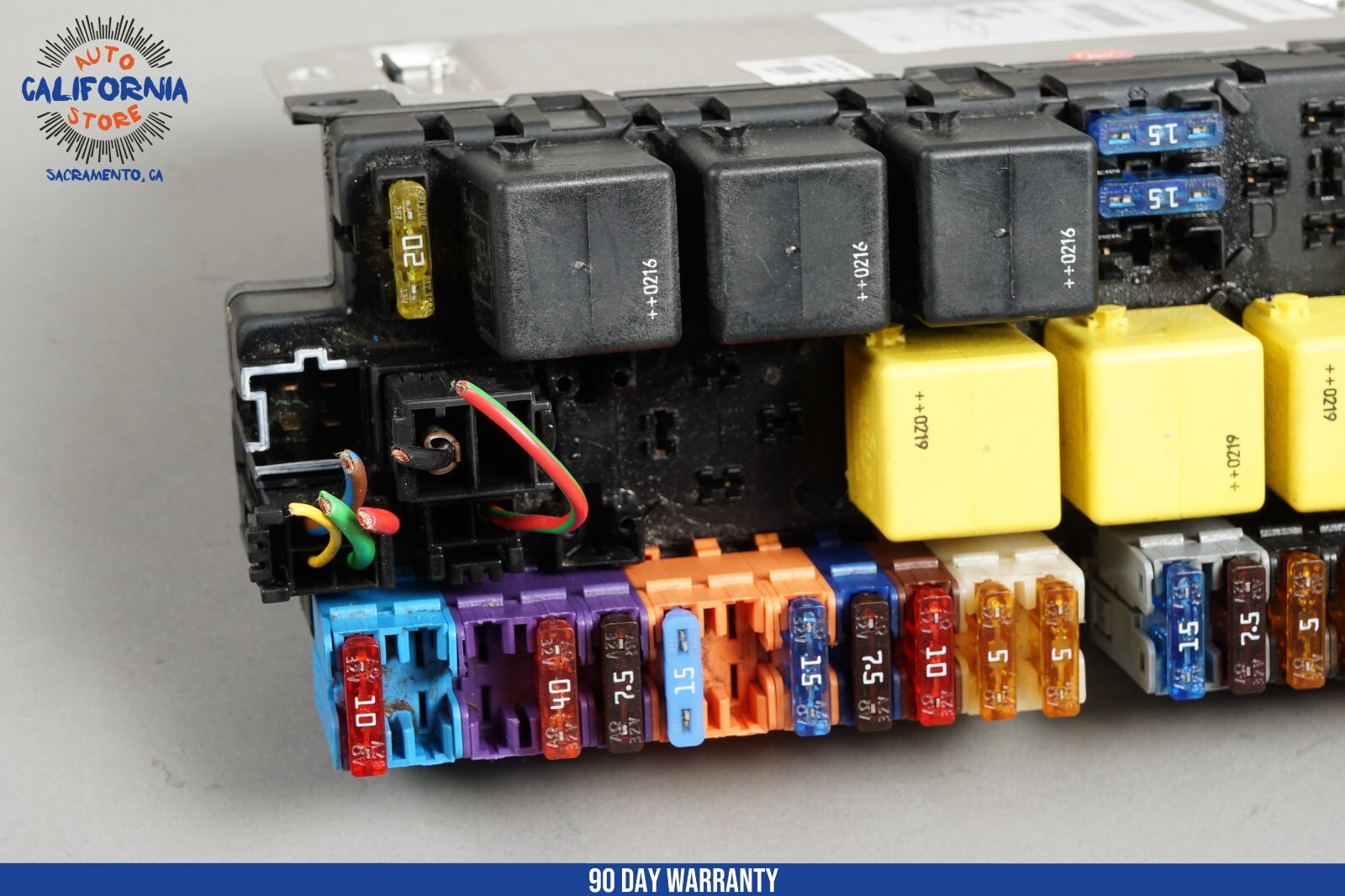 03-12 Mercedes R230 SL500 SL55 AMG Front Left SAM Fuse Box Control Module OEM