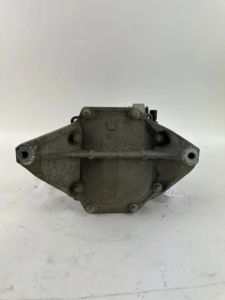 Mercedes-Benz W205 C300 2015-2021 eje trasero portador diferencial OEM Foto 3 de 4