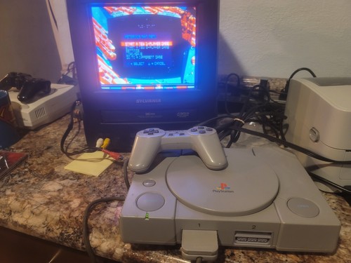 Sony PlayStation 1 Launch Edition Home Console - Gray - Picture 3 of 4