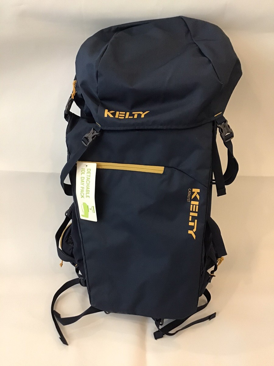 dueling mini game backpack Guard: The Gauntlet TCG Bag (Aquarium) Size:12/0-10pcs theres an elastic mesh erp_3350 JanSport® Solid Lunch Break