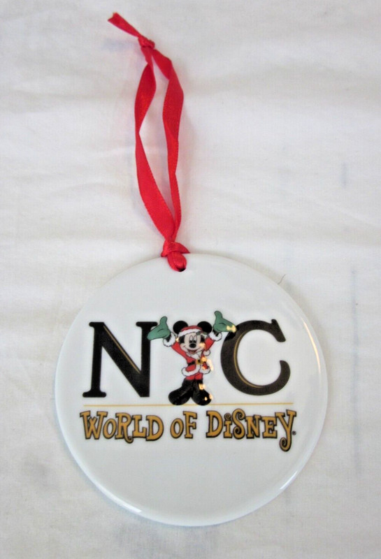 RARE WORLD OF DISNEY NEW YORK CITY  CHRITMAS ORNAMENT MICKEY MOUSE