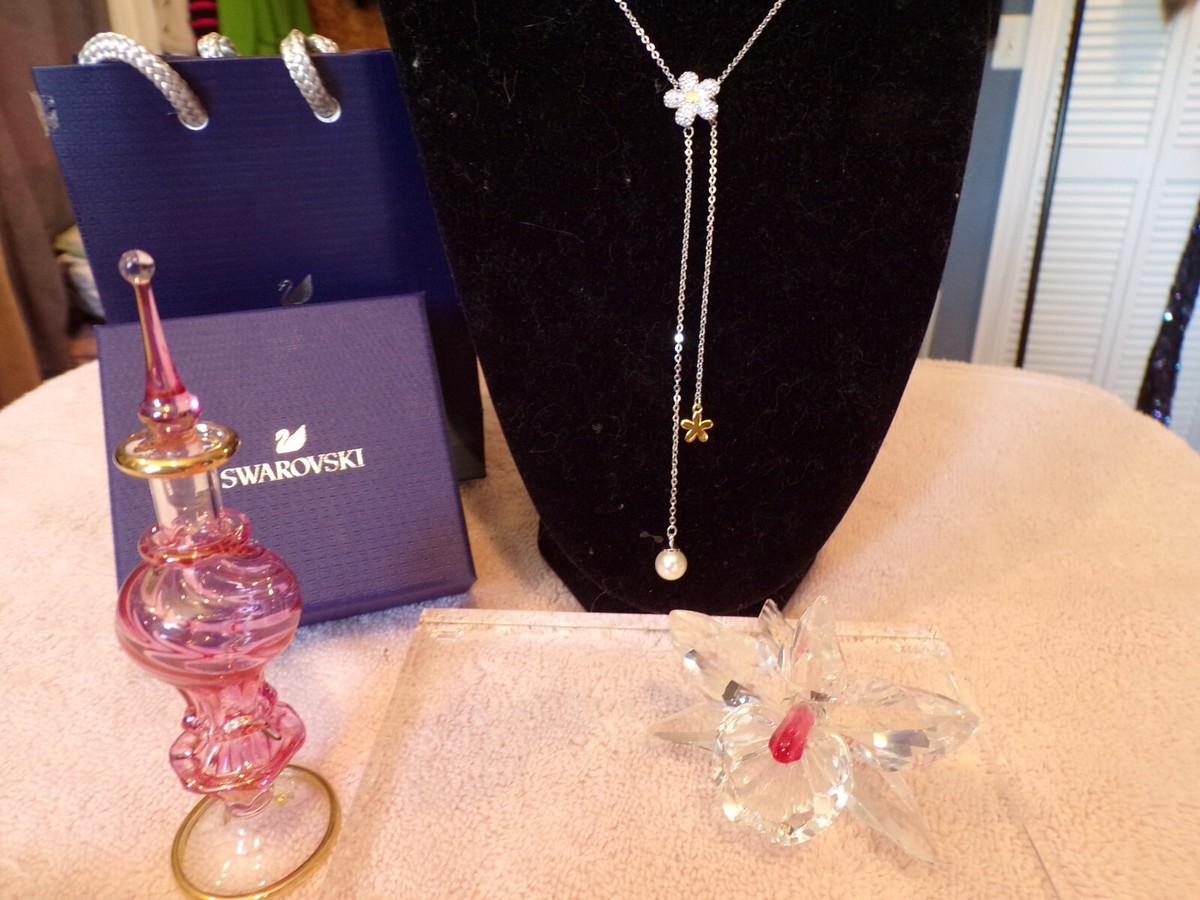 NIB SWAROVSKI Necklace Tough Fresh Flower Y Baitao Female