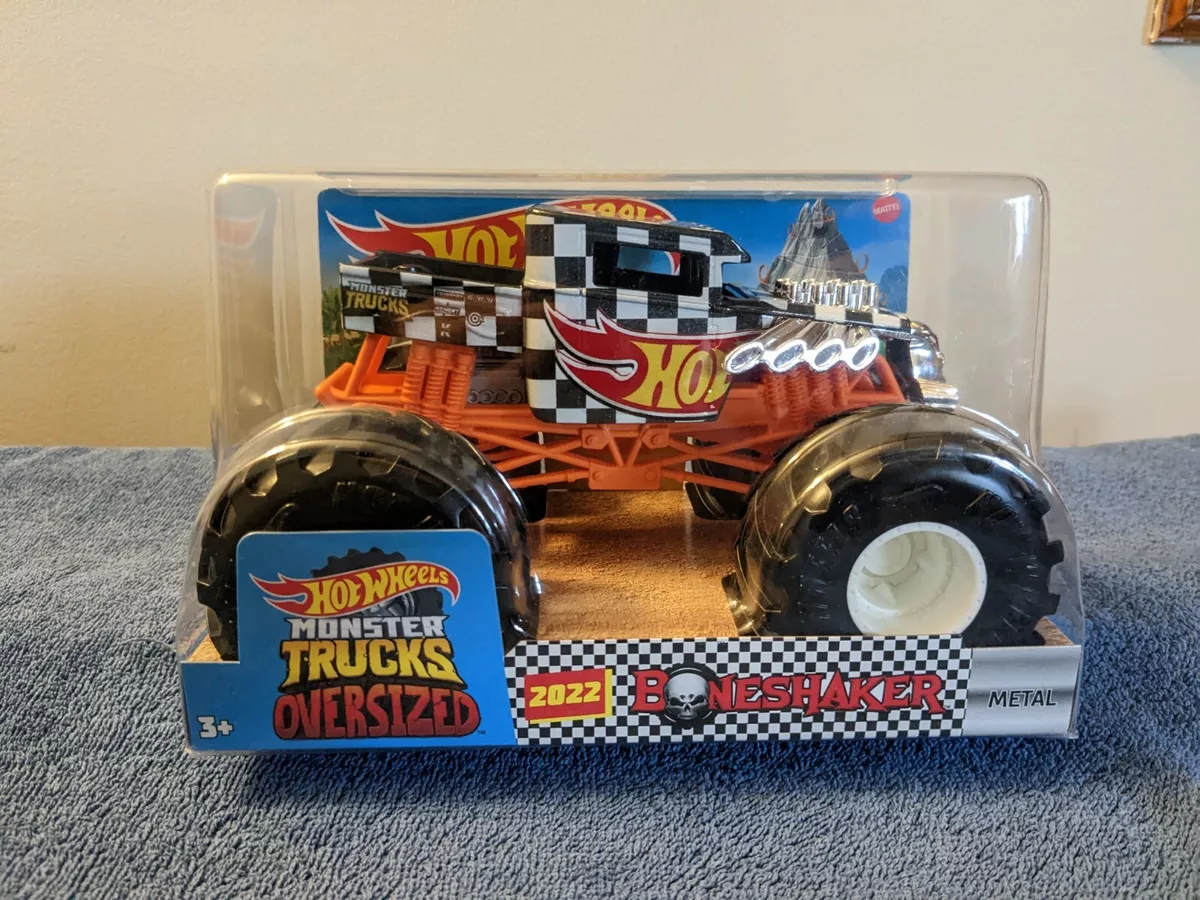  Hot Wheels Monster Trucks Oversized Bone Shaker 1:24