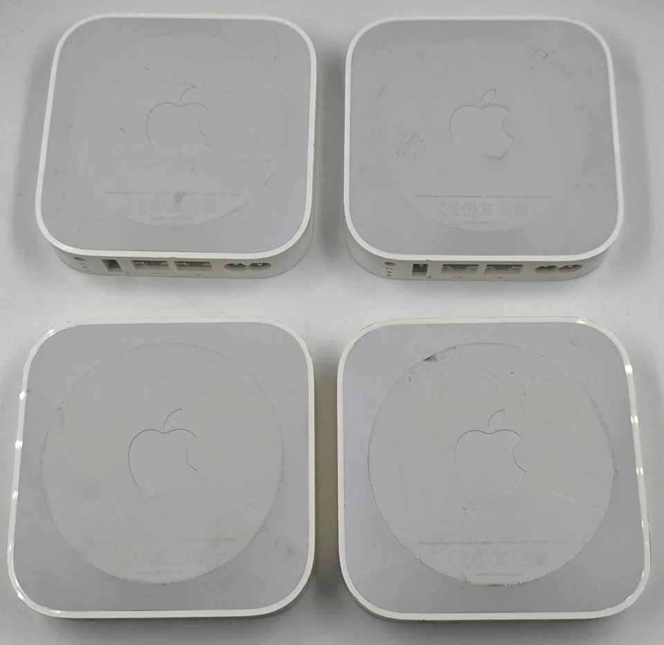 Lot of 4 Apple A1392 AirPort Express Base Stations - Not Working - Image 2 of 4
