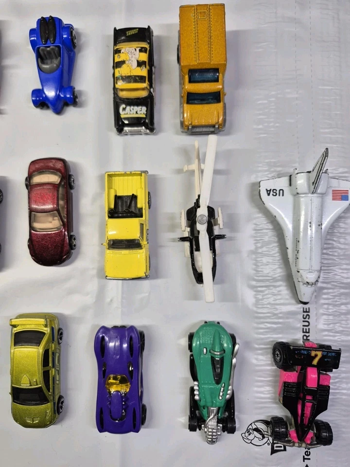 Vintage Hot Wheels Matchbox Cars And Misc Lot Of 26 Toy Cars Collectables - Image 2 of 4