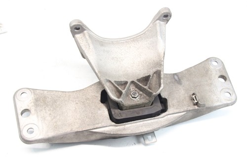 BMW 5er E61 520D LCI Getriebeträger Halter Getriebe 6769634 6761108 22316769634