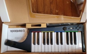 Rock Band 3 Wireless Keyboard for Xbox 360 by Mad Catz NEW Rockband | eBay