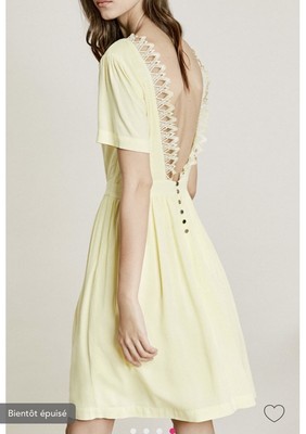 robe jaune dos nu