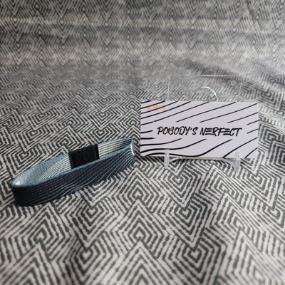 Zox Pobody's Nerfect Card #03416 Small Thin Bracelet Wristband Strap New Unworn