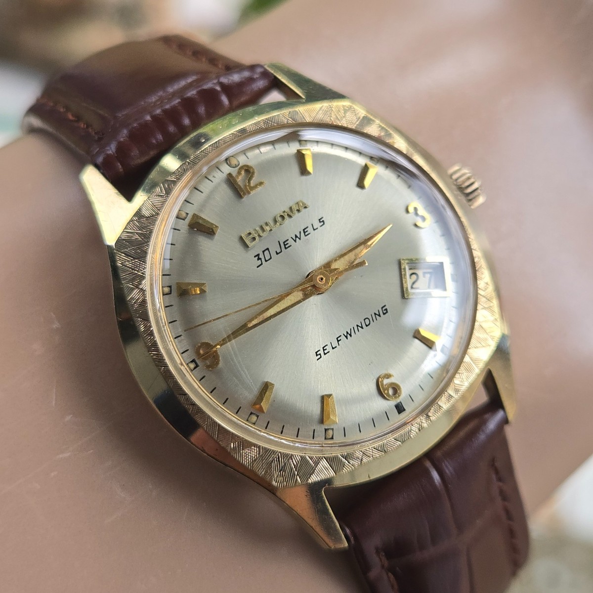 American Wristwatches 洋書 本 88年 40s 50s American Wristwatches 洋書 本 88年 40s 50s American