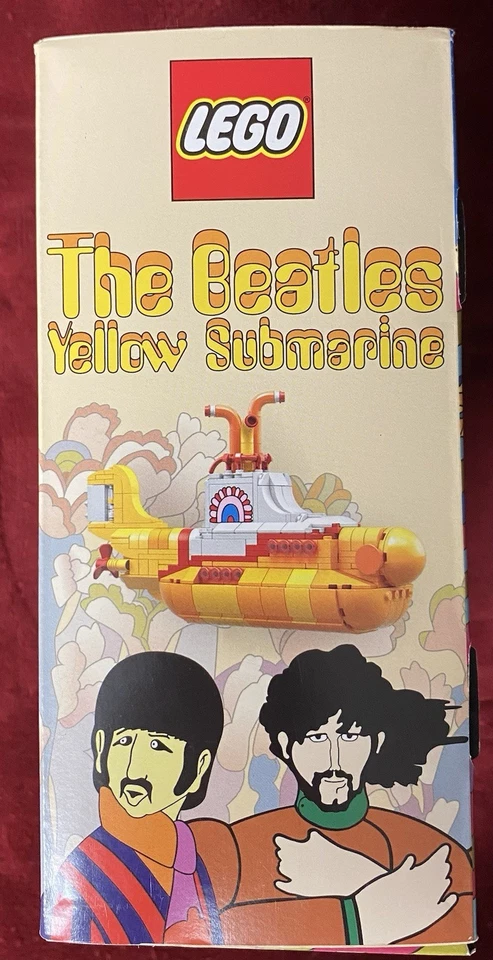 LEGO Yellow Submarine The Beatles 21306 New  - Image 4 of 4