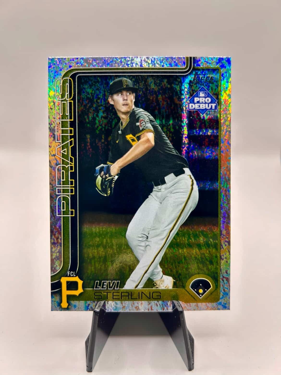 2025 Topps Pro Debut - Levi Sterling Sparkle Foil /175 (RC)