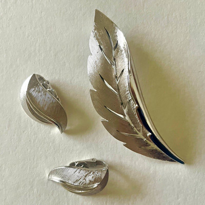 Vintage signed Crown Trifari Earrings & Brooch silver tone