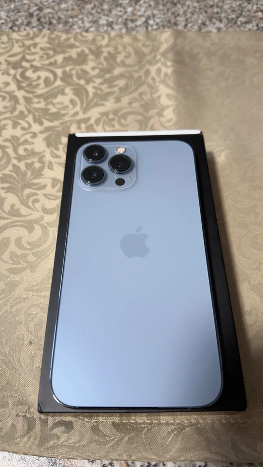 Apple iPhone 13 Pro Max 128GB Sierra Blue – Ottime condizioni – Scatola e cavo - Immagine 3 di 4