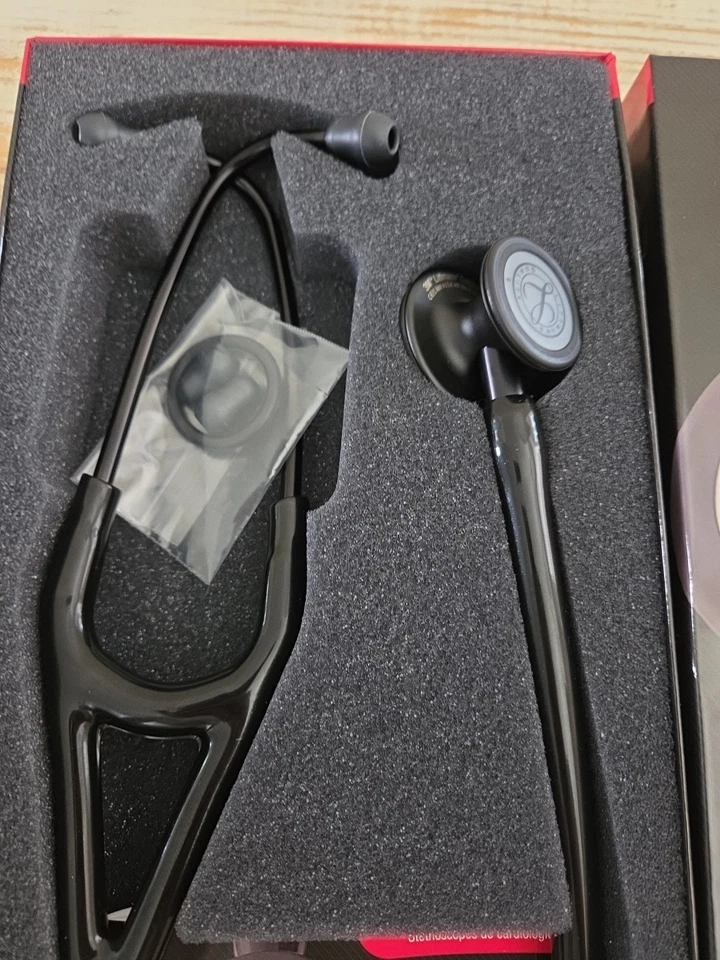 Littmann Cardiology IV Stethoscope - Black Tube, Black Finish Ed., 6163 - NEW!! - Image 3 of 4