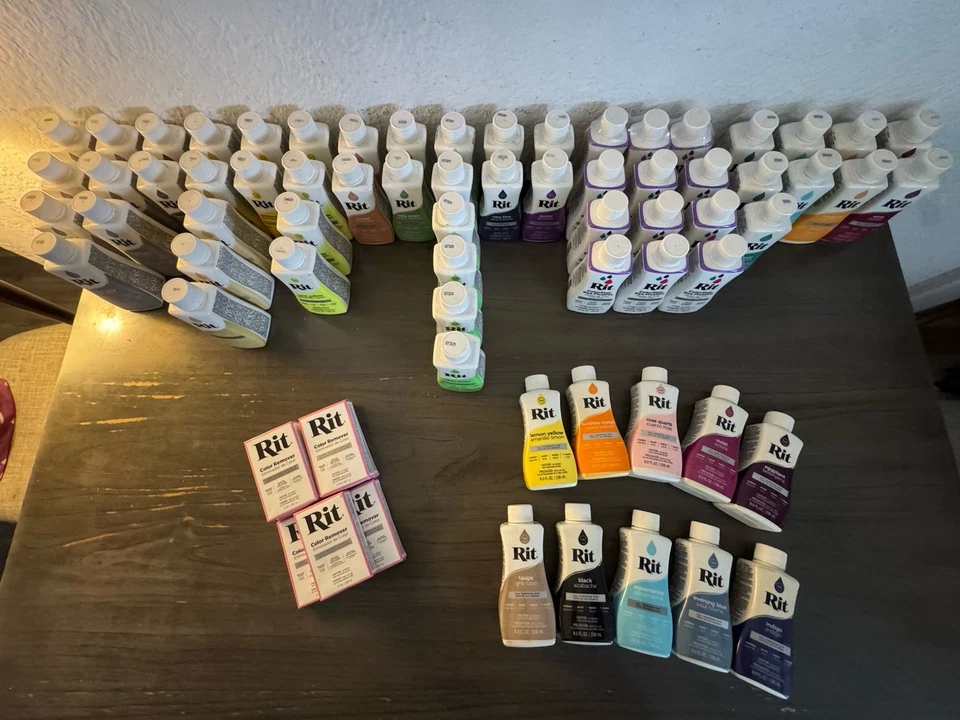 RIT All Purpose Dyes 8 - Large Lot (70 Bottles) -RIT Synthetic Fiber Dyes (NEW)  - Image 2 of 4
