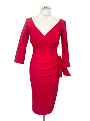 DIVA CATWALK RED V NECK 3/4 SLEEVED BOMBSHELL BODYCON DRESS SIZE M
