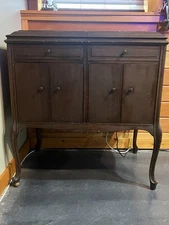 Antique Victor Victrola Talking Machine VV 215 Phonograph Cabinet Record Player 