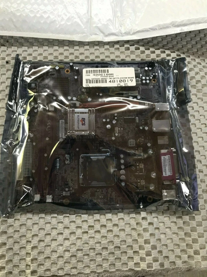 Gateway 945GCT-N LGA775 Desktop Motherboard 15-Q07-011002 - Image 3 of 3