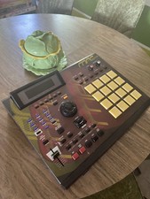 Akai Mpc2000xl Limited Edition Se1 Rare ! New Pad Sensor ! Working Nice