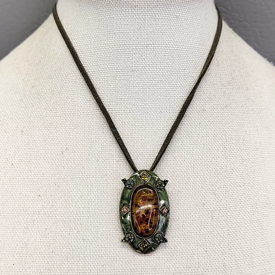 Collar Colgante Ámbar Ovalado Cuero Verde Cordón Esmalte Estrás 18" Foto 2 de 4