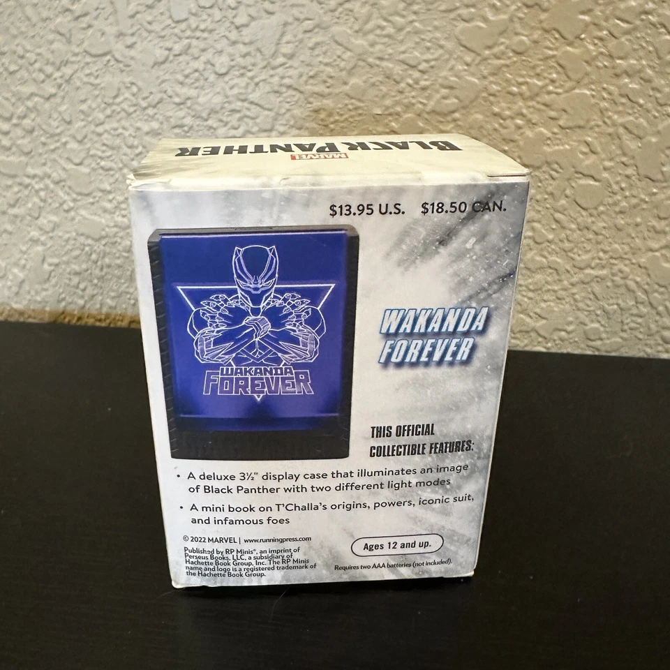 Marvel: Светящаяся Черная Пантера (Мини) от Marvel [совершенно новая] В коробке Ночной Свет - Изображение 3 из 4