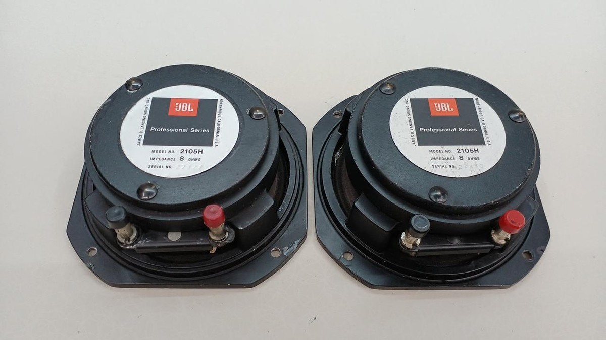 JBL 2105H 1本　　動作確認済　いい音出てます。 JBL 2105H Used 13cm cone midrange/speaker unit for 4315B Confirmed