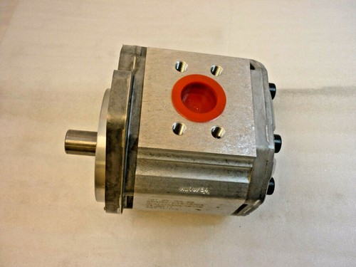Sauer Danfoss Gear Motor 6351160 SNM3/33 C107, pn SNM3NN/033BN07GA - Picture 5 of 10