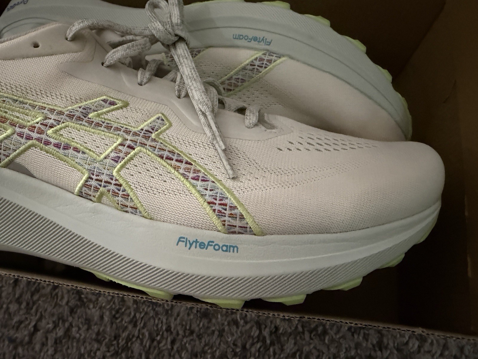 ASICS GT 1000 13 TR. New Box A Little Broken. Mens Size 12. Nature Bathing Lime image 3