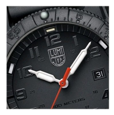 LUMINOX腕時計 Luminox 39mm Watch Leatherback Sea Turtle Giant Black Strap Dive