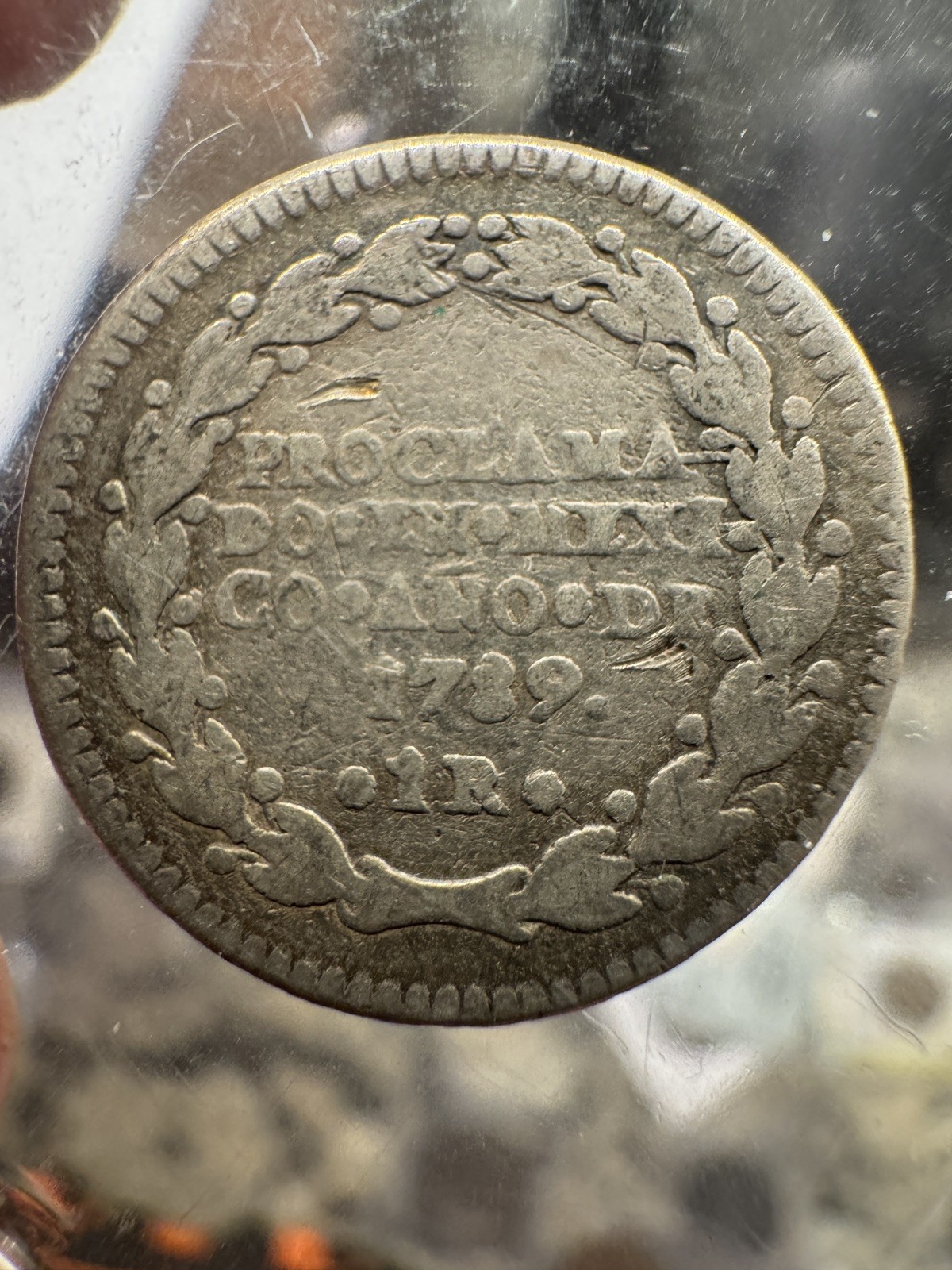 Picture 1 of 2