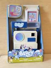 Bluey Chikit Chikit Pretend Camera, Role Play Toy Camera for Kids with 10 Photo Bluey Chikit Chikit Pretend Camera, Role Play Toy Camera for Kids with 10 Photo - Image 1