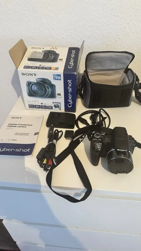 Sony Cyber-shot H DSC-HX1 9.0MP Digitalkamera - Schwarz-Zustand sehr gut in OVP - Bild 1 von 7