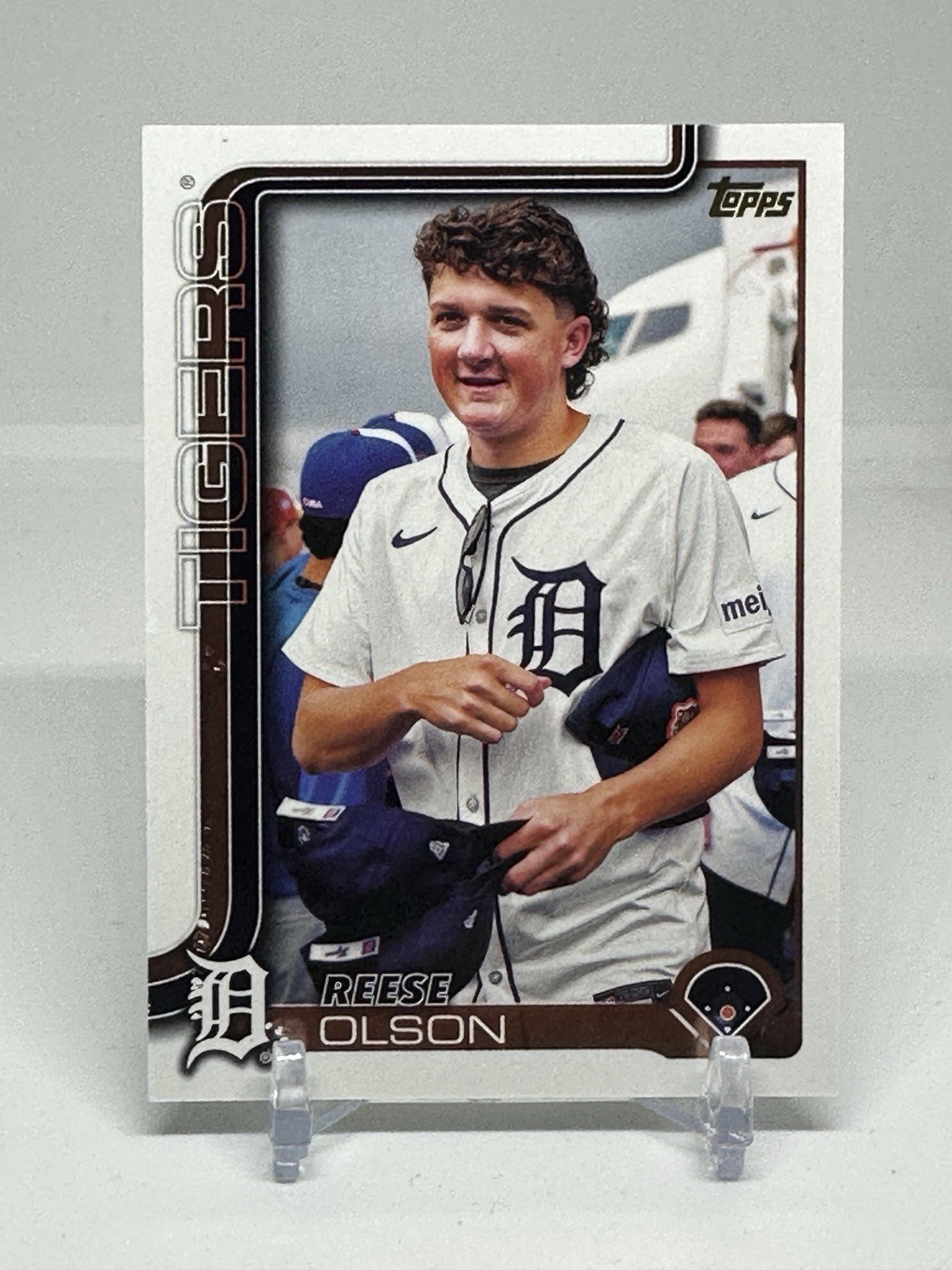 2025 Topps #224 Reese Olson Golden Mirror Variations