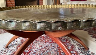 VINTAGE 45" ROUND ETCHED BRASS WITH INDIA TRAY TABLE TOP HANDMADE India 1970"s