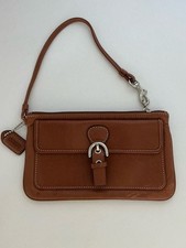 Vintage Coach Soho Brown Leather Buckle Wristlet Clutch Y2K Mini Bag