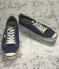 Cariuma Low Top Lace Up Gray Cap Toe Men's 8.5 Womens 10 Canvas Sneakers