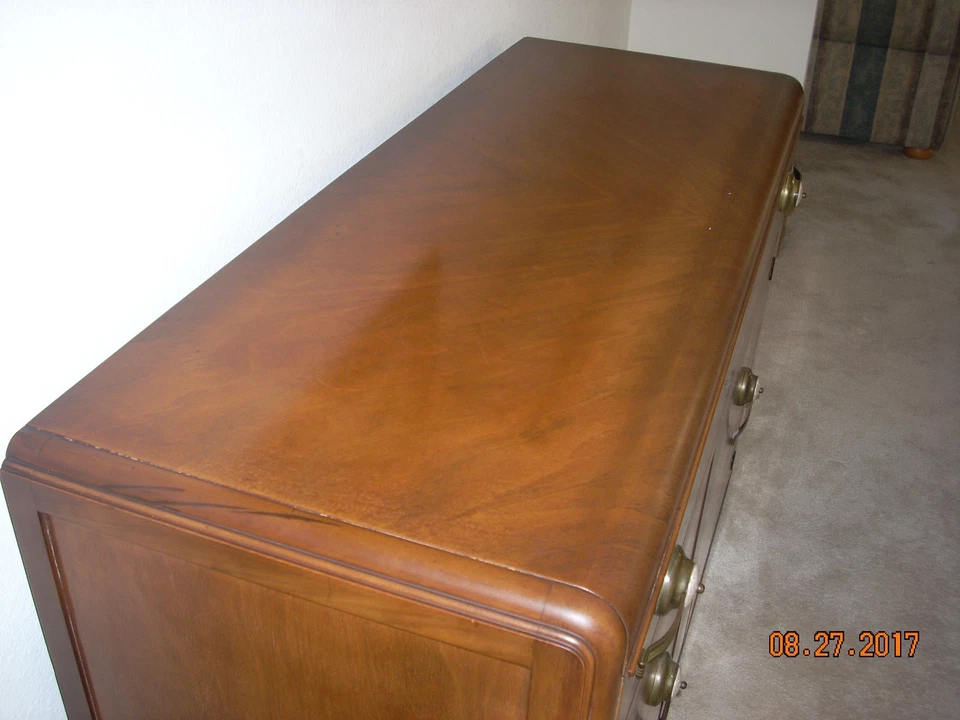 Kroehler, Serving/Dining Room Hutch, Mid-Century, Walnut & Rosewood - Image 4 of 4