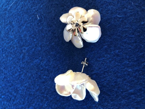 WHITE KESHI PEARL FLOWER EARRING W/STERLING SILVER & PURPLE Cz - kbc-affordable - Picture 4 of 5