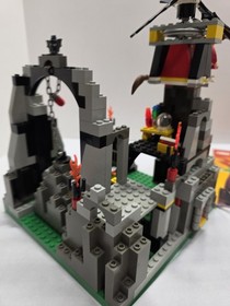 LEGO Fright Knights: Witch's Magic Manor (6087) w/Manual  100% Complete 