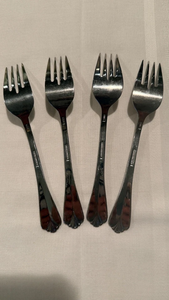 Farberware Bayport Dinner Forks, Salad Forks, Serving Fork - Stainless Flatware - Image 4 of 4