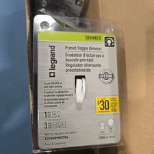 NOS Pass & Seymour Legrand TD703PWCCV6 Toggle Preset Dimmer WHITE 120V 700W