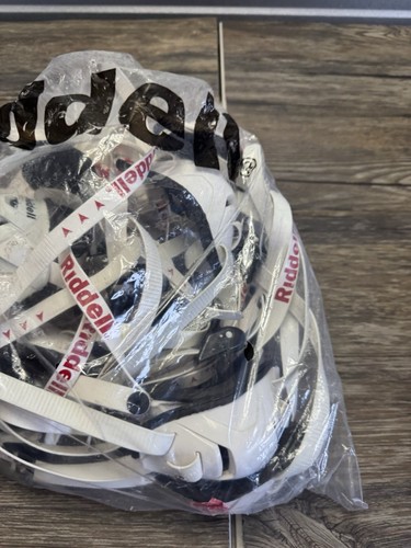 Lot Of 15 Riddell Hardcup Chinstrap NFL Unbranded Size Large with Buckles - Picture 4 of 7