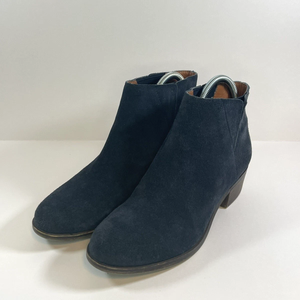 Lucky Brand Chukka Boots - Deep Blue Suede Lucky Brand Blue Suede Boots for Women for sale | eBay main image 4