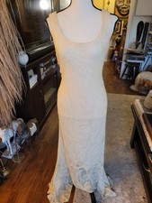 R&M Richards Vintage Lace Gold Tone Long Formal Dress