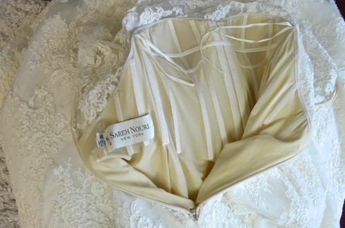 Robe de mariée jupe trompette dentelle dos transparent SAREH NOURI ivoire CLARA 10 🤍 - Photo 12/12