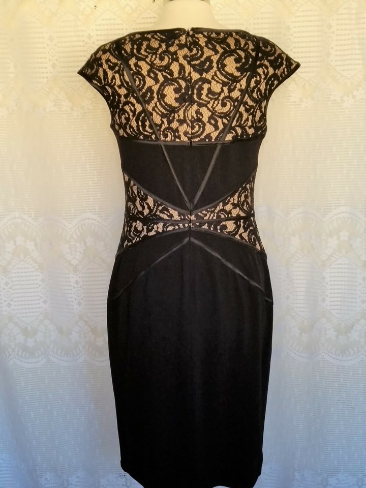 Robe Soirée Tadashi Shoji Noir Avec Insert Mesh Taille M (8-10) - Neuve Sans étiquette